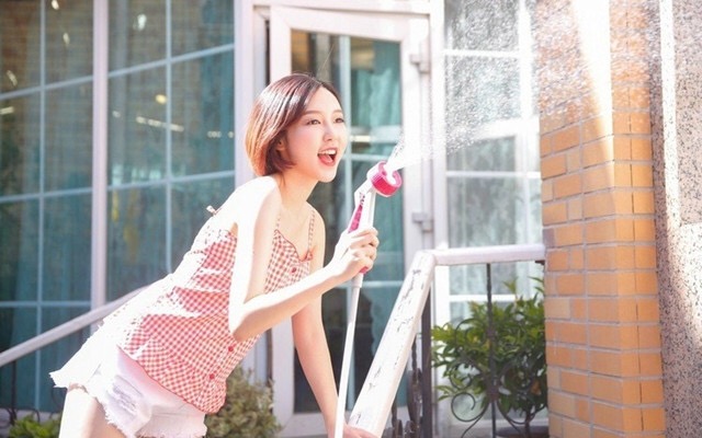 男女日常幽默聊天对话,刚认识的女生聊天技巧